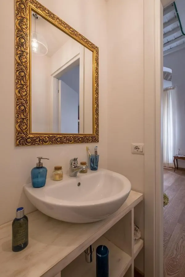 Apartment Appartamento Parione Florence
